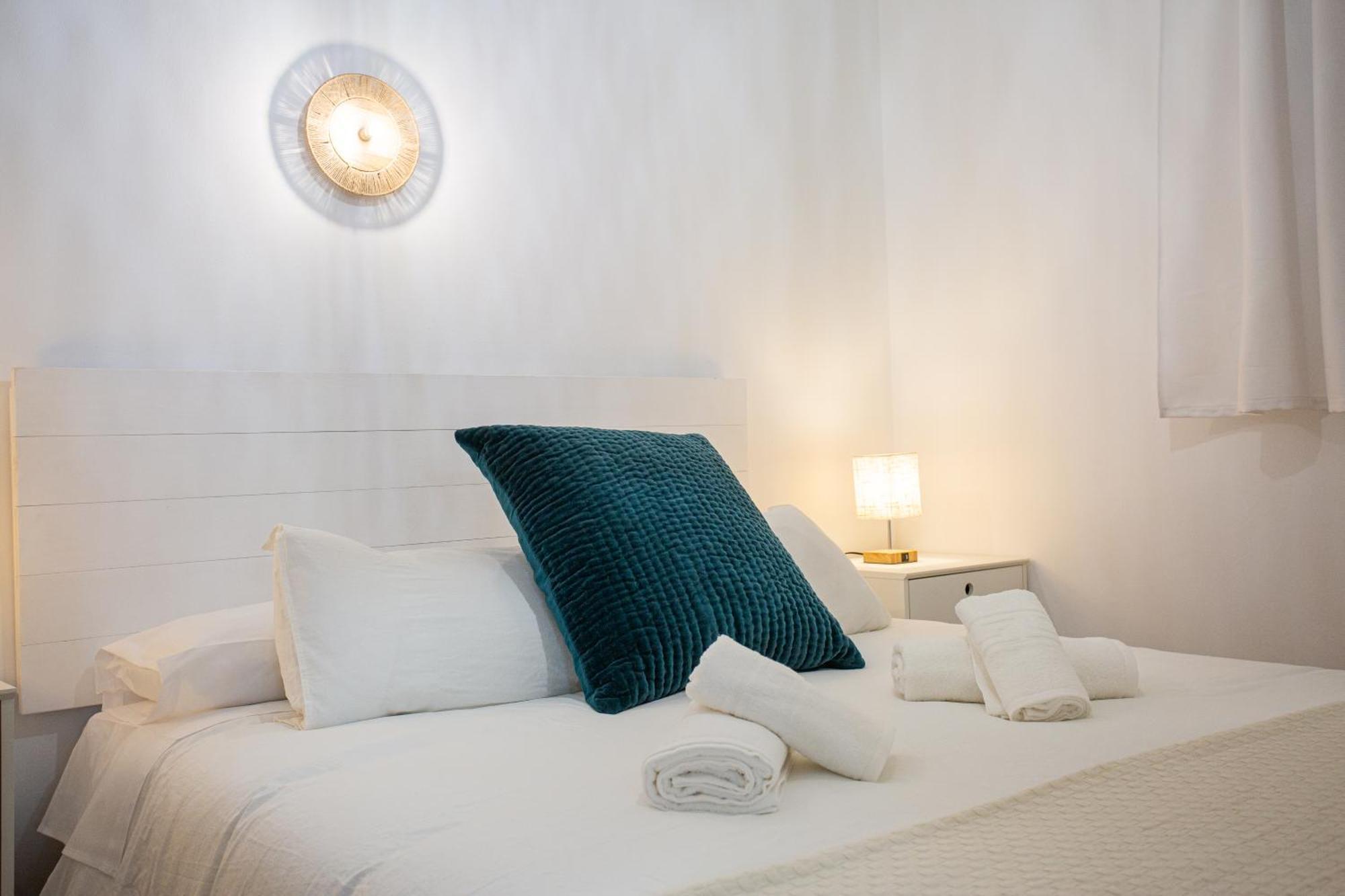 Wish Suite Conde De Sevilla ภายนอก รูปภาพ