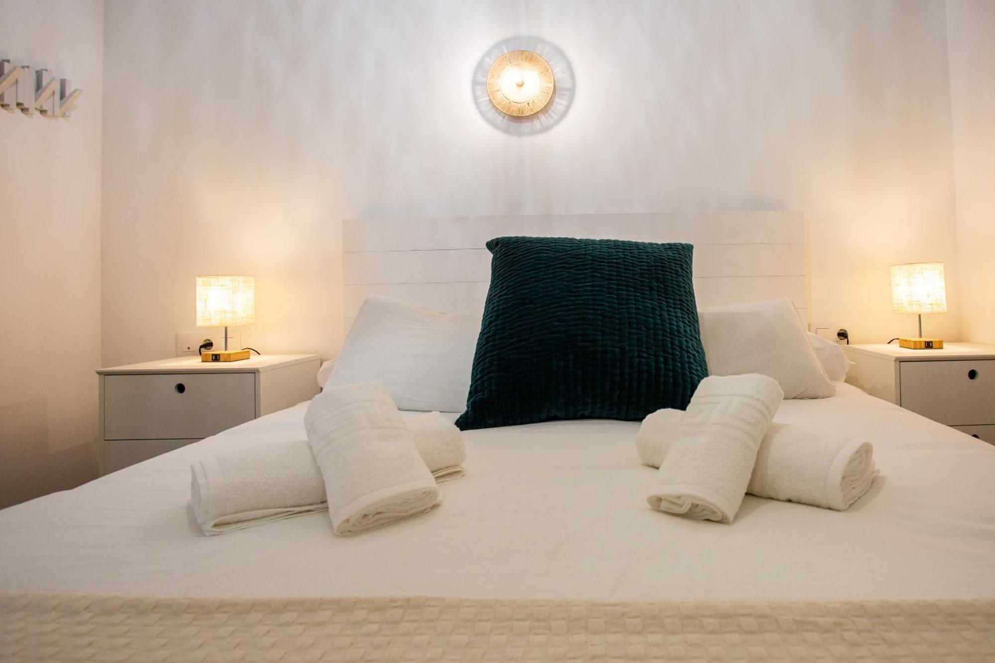 Wish Suite Conde De Sevilla ภายนอก รูปภาพ